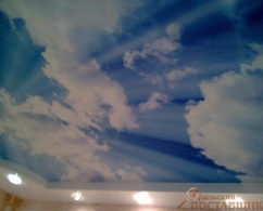 Бесшовный натяжной потолок фактура облака глянец Бельгия