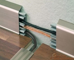 Прокладка кабеля сечением до 10 мм2
