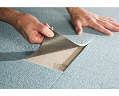 Укладка плиточного коврового покрытия